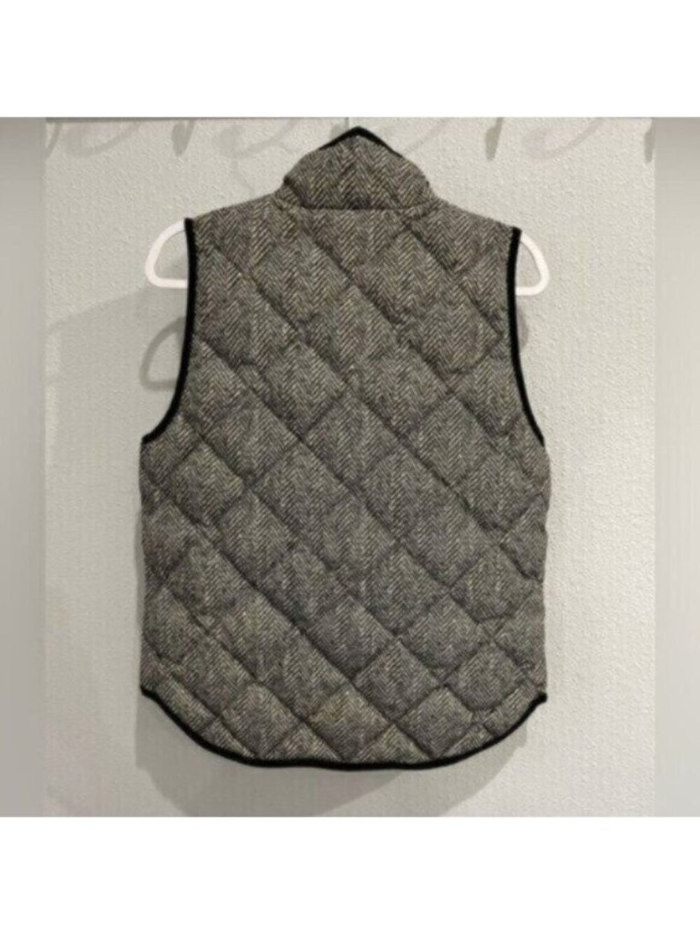 J.Crew Houndstooth Preppy Vest Down Athleisure Neutral Minimalist - Picture 5 of 5